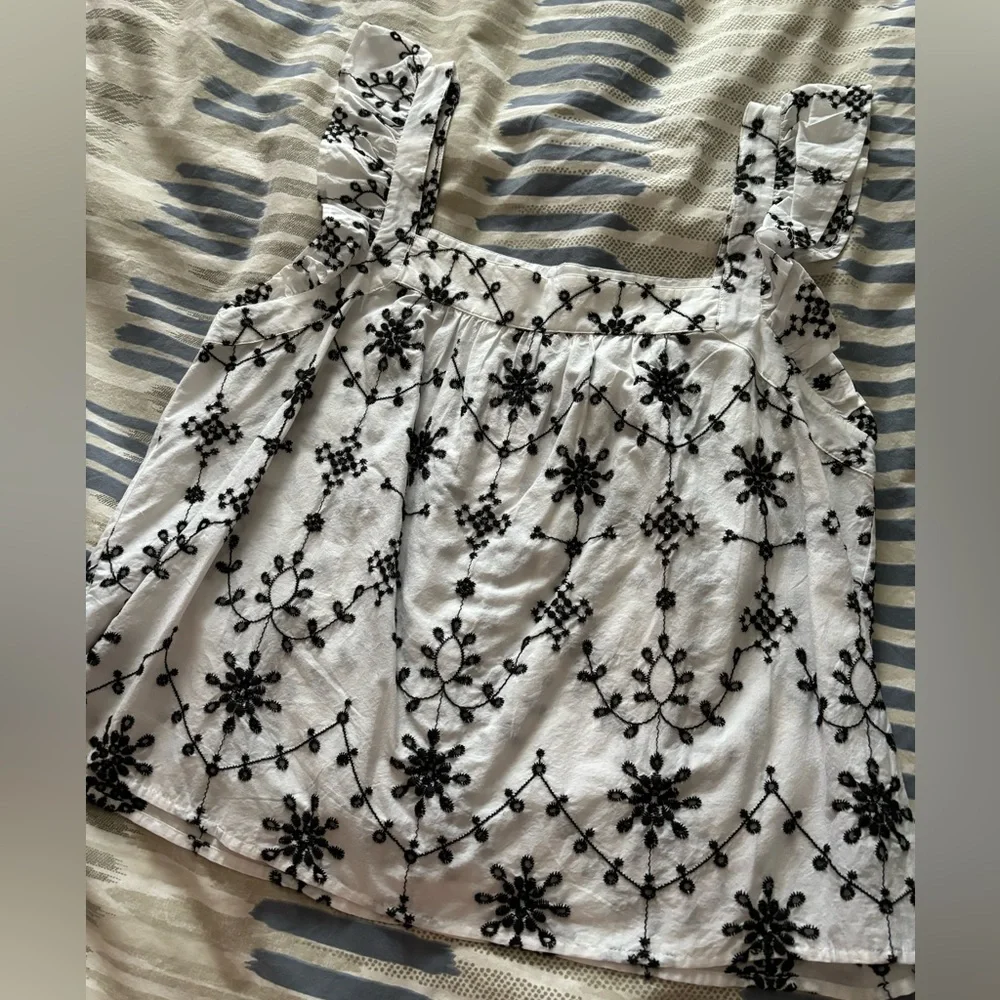 Embroidered Top - Picture 1 of 4